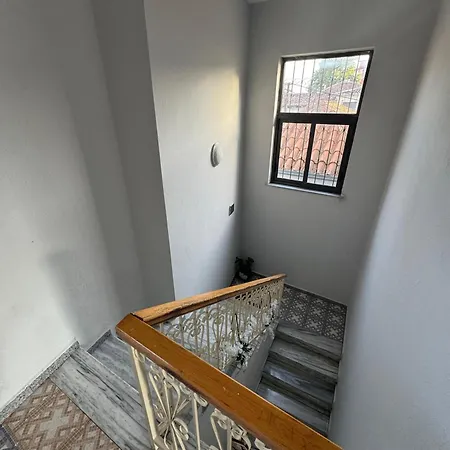 Royal Hotel Szkodra