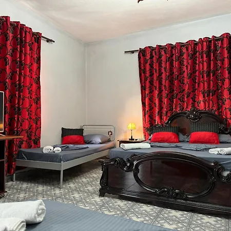 Royal Hotel Szkodra